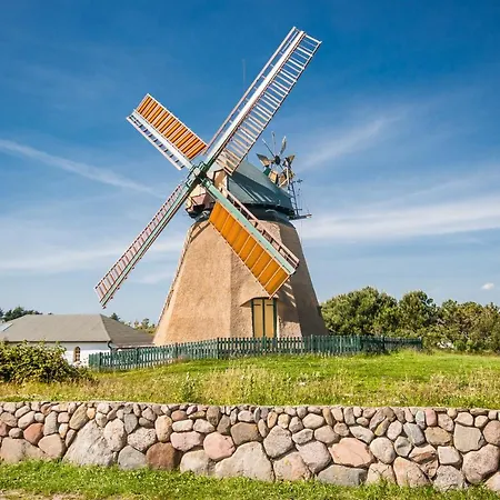 Haus Nordlicht *bi Strun* *