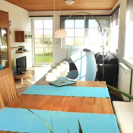 Haus Nordlicht *bi Strun* 公寓